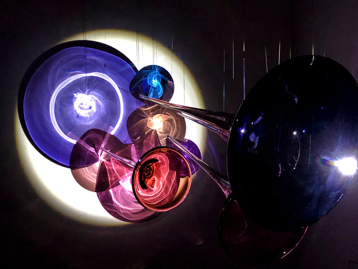Cosmological Overtones in the Observer's Light Cone