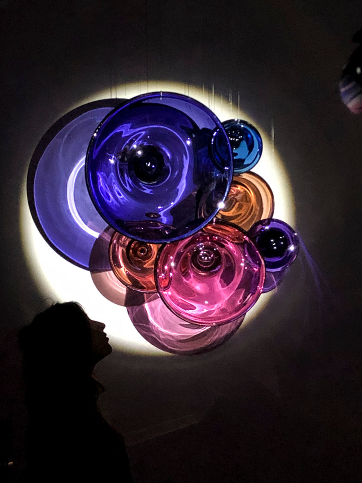 Cosmological Overtones in the Observer's Light Cone